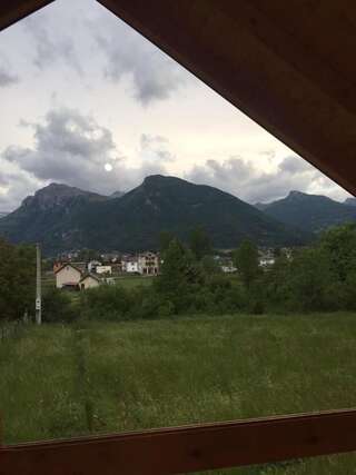 Лоджи Montenegro Resort Gusinje Классический трехместный номер-5