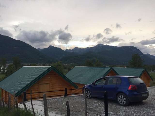 Лоджи Montenegro Resort Gusinje-3